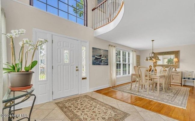 Chandelier, Dining room, Interior, Pendant Lights, Wood Texture Flooring