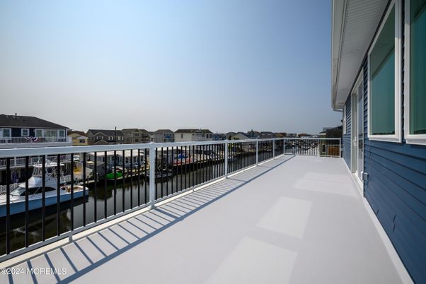 Water, Exterior, Other, Skyline