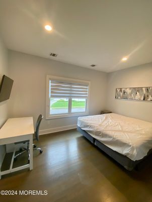 Bedroom, Home Office, Interior, Recessed Lighting, Wood Texture Flooring
