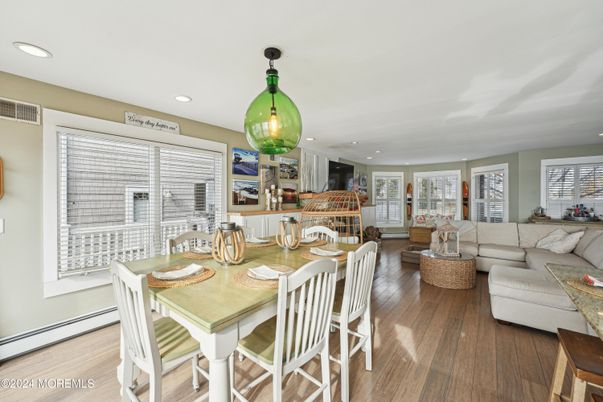 Dining room, Interior, Living room, Pendant Lights, Recessed Lighting, Wood Texture Flooring
