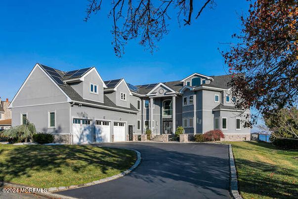 Attached, Exterior, Facade, Solar Panels, French Provincial