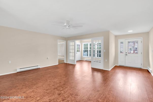 Empty room, Interior, Recessed Lighting, Wood Texture Flooring