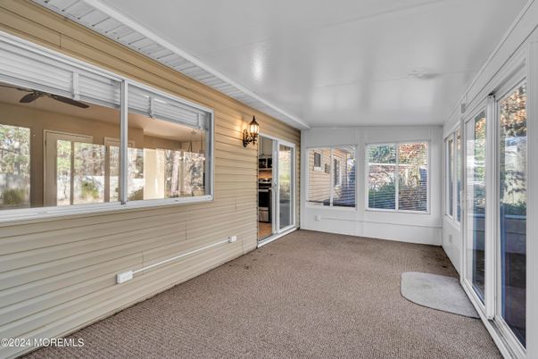 Empty room, Interior, Sun Room