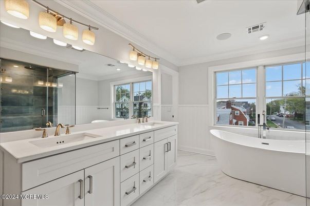 Bathroom, Dual Sink Vanities, Free Standing Baths, Glass Shower, Interior, Marble, Recessed Lighting