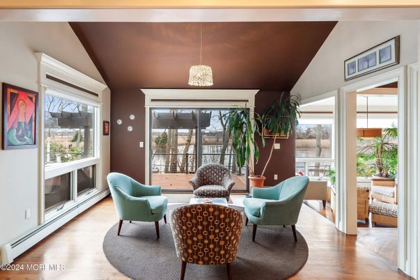 Interior, Living room, Pendant Lights, Wood Texture Flooring