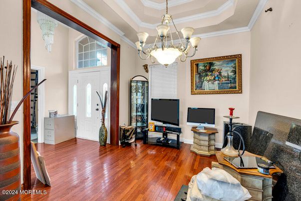 Chandelier, Interior, Wood Texture Flooring