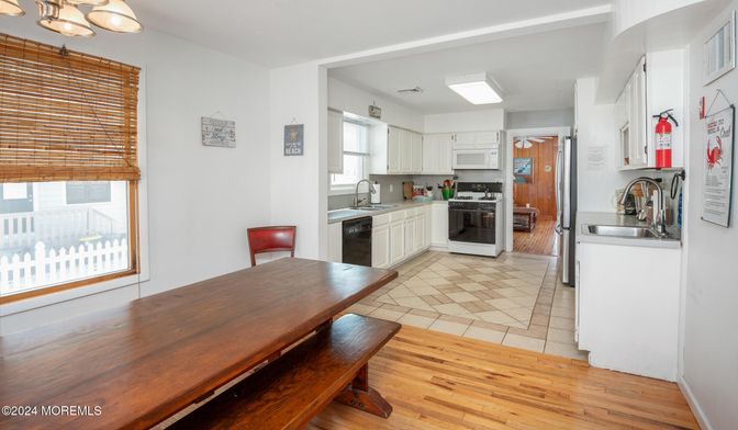 Dining room, Interior, Kitchen, Wood Texture Flooring