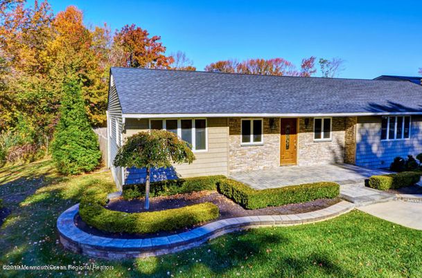Backyard, Exterior, Facade, Cape Cod