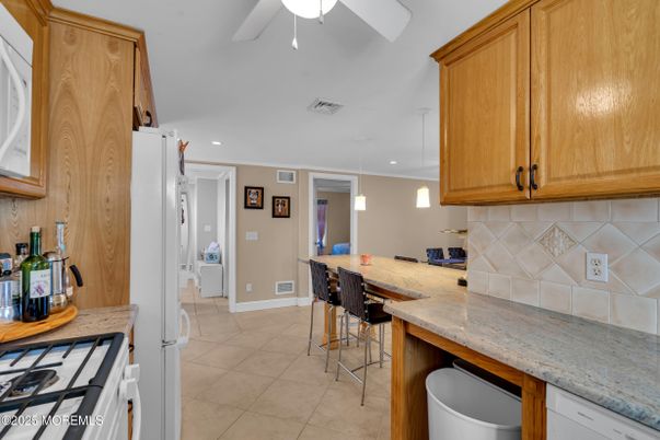 Interior, Kitchen, Pendant Lights, Recessed Lighting