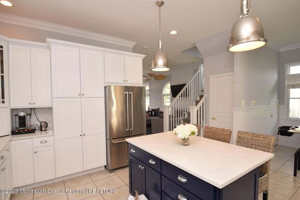 Interior, Kitchen, Pendant Lights, Recessed Lighting, Stainless Steel Appliances