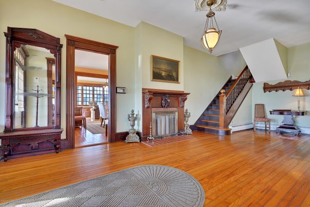 Interior, Pendant Lights, Wood Texture Flooring