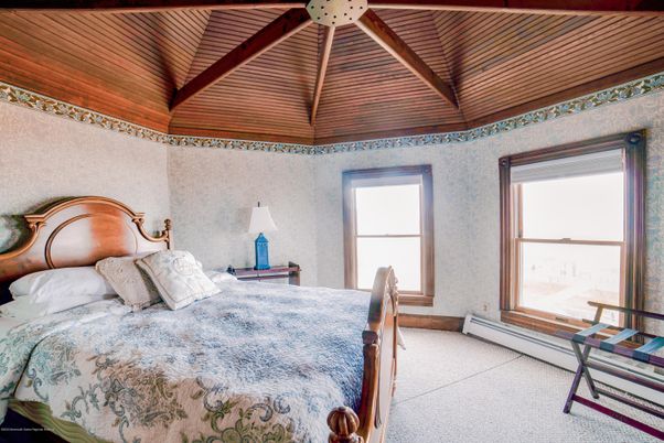 Bedroom, Interior, Wooden Beams, Wooden Ceilings
