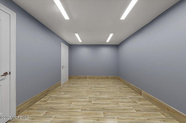 Empty room, Interior, Recessed Lighting, Wood Texture Flooring