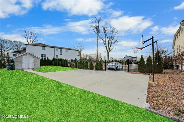 Backyard, Exterior