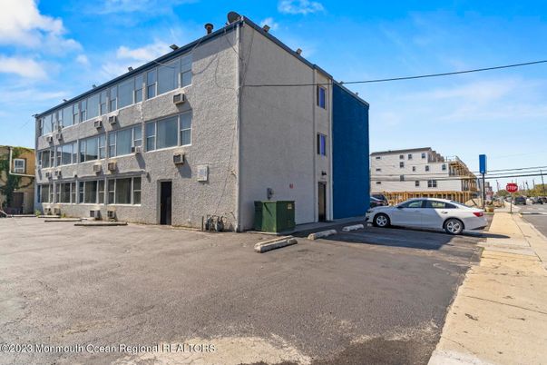 Exterior, Facade, Condo Building