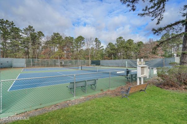 Exterior, Tennis Courts