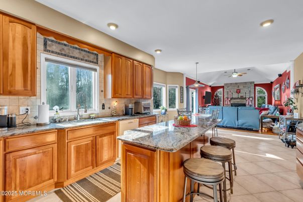 Interior, Kitchen, Living room, Pendant Lights, Recessed Lighting