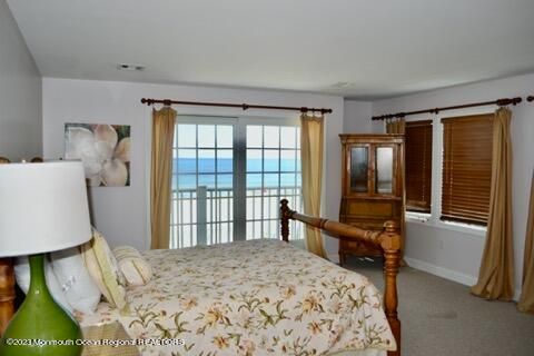 Bedroom, Interior, Water