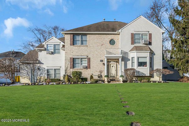Attached, Exterior, Facade, Brick Facade, Farmhouse