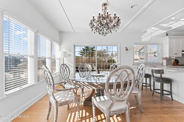 Chandelier, Dining room, Interior, Kitchen, Recessed Lighting, Wood Texture Flooring