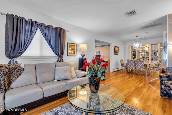 Chandelier, Dining room, Interior, Living room, Wood Texture Flooring
