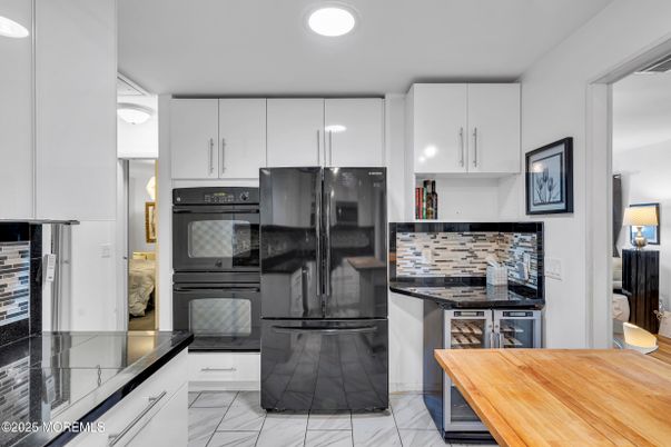 Interior, Kitchen, Marble, Recessed Lighting