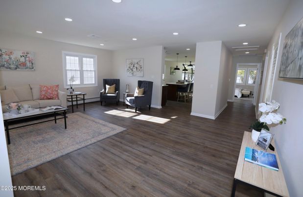 Dining room, Interior, Living room, Recessed Lighting, Wood Texture Flooring