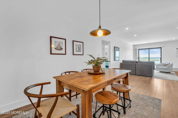 Dining room, Interior, Living room, Pendant Lights, Recessed Lighting, Wood Texture Flooring