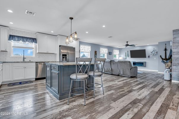 Interior, Kitchen, Living room, Pendant Lights, Recessed Lighting, Stainless Steel Appliances, Wood Texture Flooring