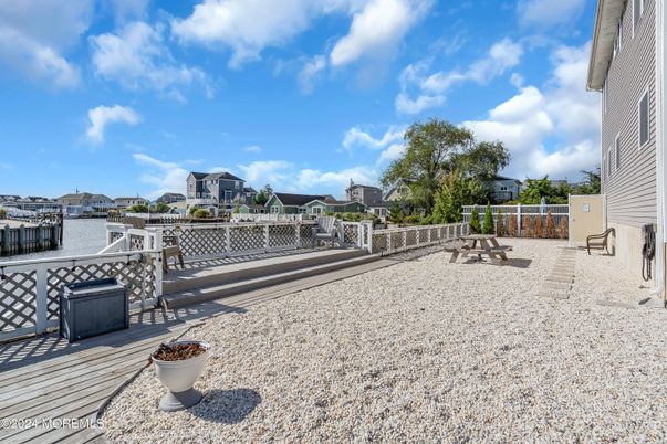 Backyard, Exterior, Water