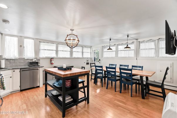 Chandelier, Dining room, Interior, Kitchen, Pendant Lights, Wood Texture Flooring