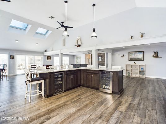 Dining room, Interior, Kitchen, Pendant Lights, Recessed Lighting, Wood Texture Flooring