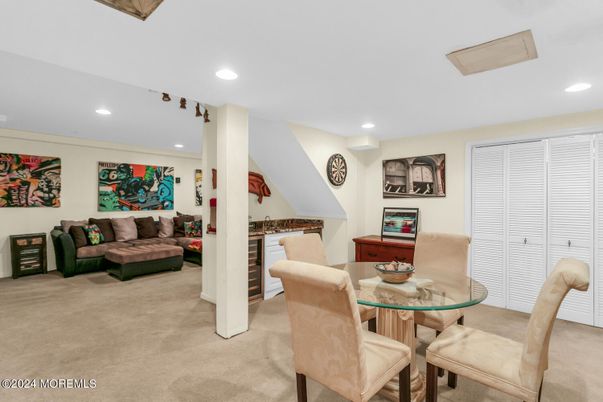 Dining room, Interior, Living room, Recessed Lighting