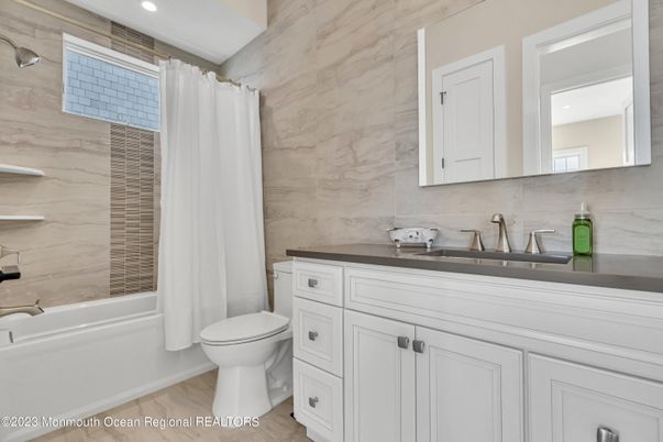 Bathroom, Interior, Marble Walls, Recessed Lighting