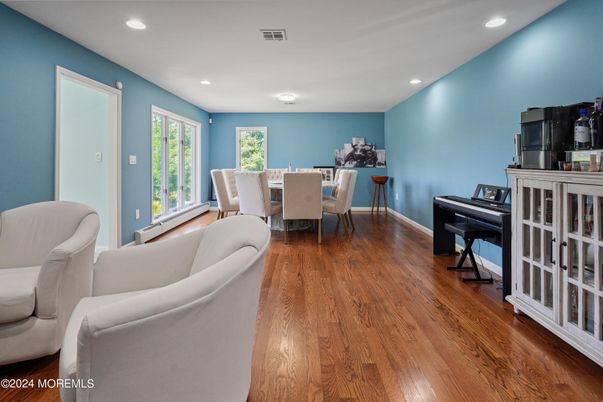 Dining room, Interior, Piano, Recessed Lighting, Wood Texture Flooring