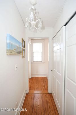 Chandelier, Empty room, Interior, Wood Texture Flooring