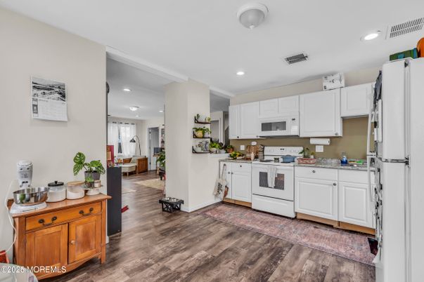Interior, Kitchen, Recessed Lighting, Wood Texture Flooring