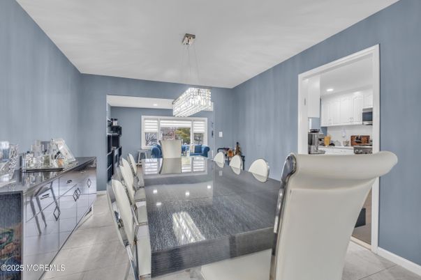 Chandelier, Dining room, Interior, Kitchen, Pendant Lights, Recessed Lighting