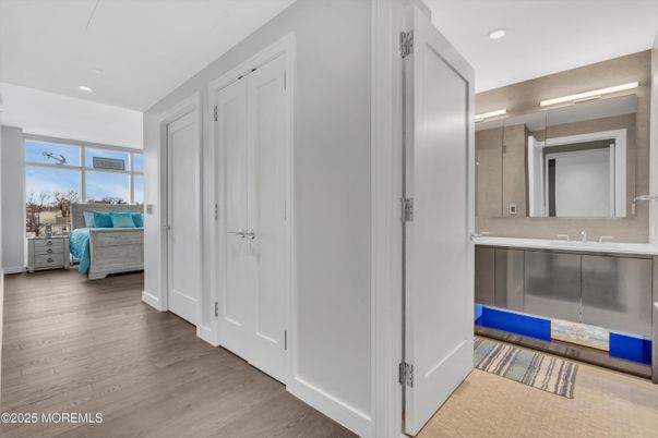 Bathroom, Bedroom, Interior, Recessed Lighting, Wood Texture Flooring