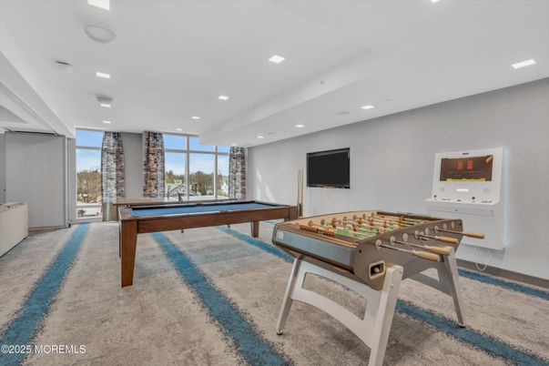 Billiard Table, Game Room, Interior, Recessed Lighting