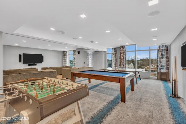 Billiard Table, Game Room, Interior, Recessed Lighting