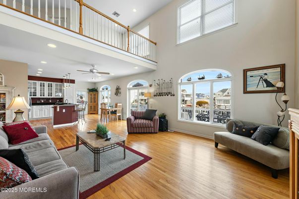 Interior, Kitchen, Living room, Pendant Lights, Recessed Lighting, Wood Texture Flooring