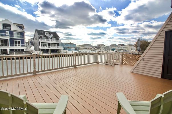 Exterior, Wood Texture Flooring