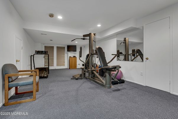 Fitness Equipment, Interior, Recessed Lighting