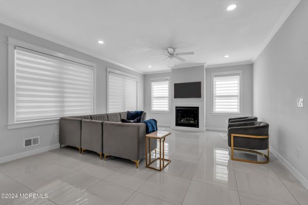 Fireplace, Interior, Living room, Recessed Lighting