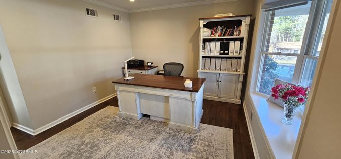 Home Office, Interior, Recessed Lighting, Wood Texture Flooring