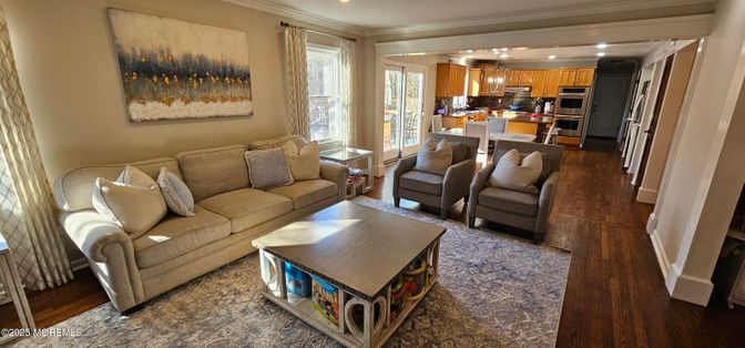 Dining room, Interior, Kitchen, Living room, Pendant Lights, Recessed Lighting, Stainless Steel Appliances, Wood Texture Flooring