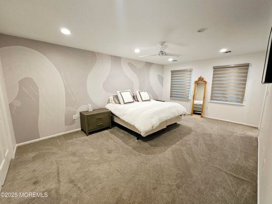 Bedroom, Interior, Recessed Lighting