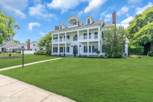 Backyard, Exterior, Facade, Georgian