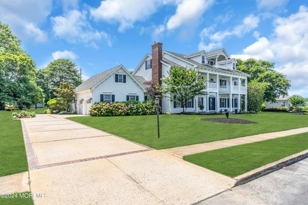 Backyard, Exterior, Facade, Farmhouse